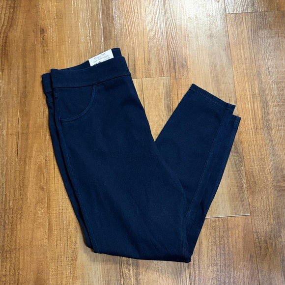 Hue dark wash denim leggings size XL - Picture 7 of 7